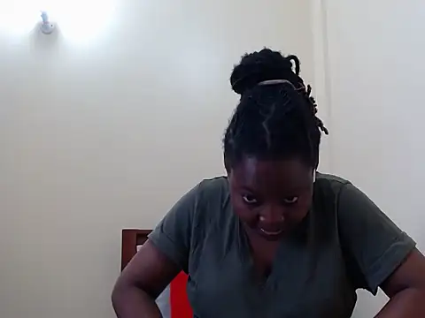 Snapshot of traper_1 chatting on January 6, 2026, 5:55 am traper 1 online show from January 6, 2026, 5:55 am