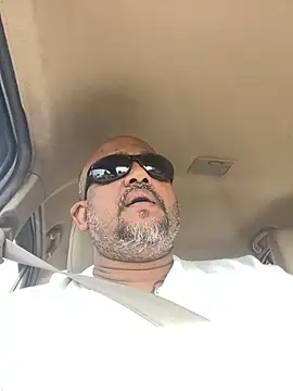 Dick 6inches online show from February 15, 2026, 5:30 am