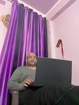 Dick 6inches online show from January 6, 2026, 7:01 am