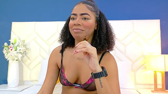 Tyra Kane online show from October 10, 2025, 4:02 am