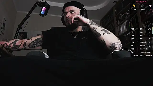 Snapshot of FindomJason chatting on December 2, 2025, 3:25 pm FindomJason online show from December 2, 2025, 3:25 pm