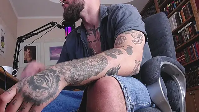 Snapshot of FindomJason chatting on July 15, 2026, 12:56 pm FindomJason online show from July 15, 2026, 12:56 pm