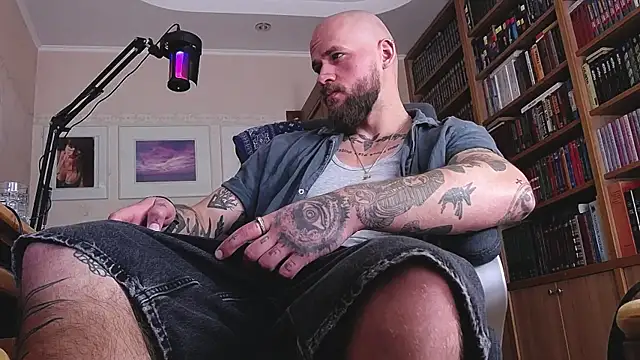 Snapshot of FindomJason chatting on July 11, 2026, 11:54 am FindomJason online show from July 11, 2026, 11:54 am