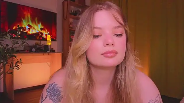 Hottie Jane online show from November 7, 2025, 2:43 pm