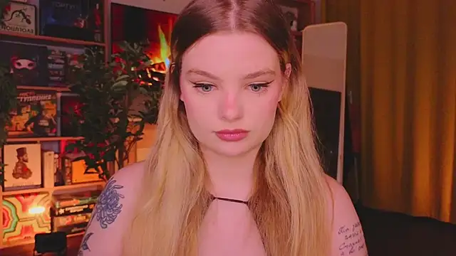 Hottie Jane online show from October 3, 2025, 7:26 pm