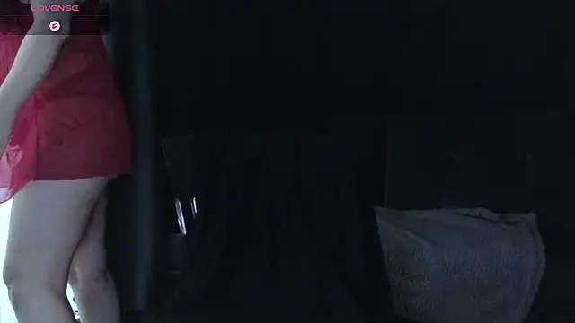 Mia G0ld online show from March 7, 2026, 4:34 pm