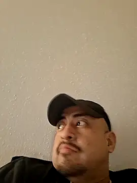 hungpenis210 online show from February 12, 2026, 3:50 am