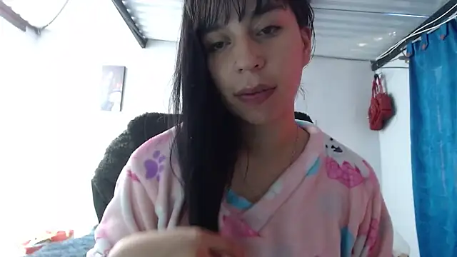 Snapshot of xx_nath_xx chatting on February 17, 2026, 7:44 pm xx nath xx online show from February 17, 2026, 7:44 pm