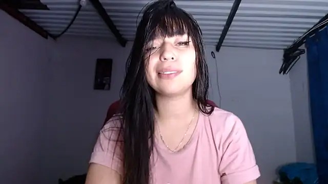 Snapshot of xx_nath_xx chatting on February 5, 2026, 2:07 am xx nath xx online show from February 5, 2026, 2:07 am