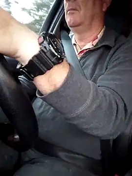 stiffandlubedxh online show from March 5, 2026, 8:16 pm