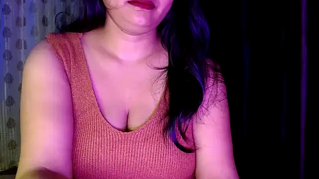 janifer001 online show from January 11, 2026, 12:39 am