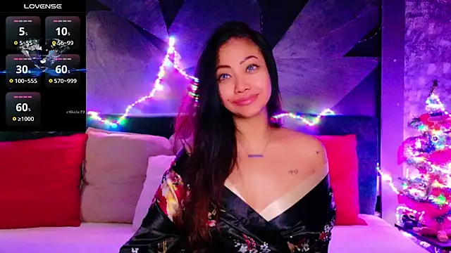 Snapshot of ElyaQuinn chatting on December 15, 2025, 8:09 am ElyaQuinn online show from December 15, 2025, 8:09 am