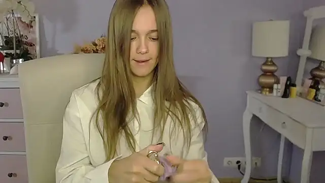 dirtyxEmily online show from December 5, 2025, 7:40 am