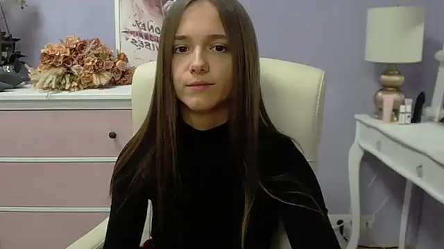 Snapshot of dirtyxEmily chatting on October 2, 2025, 6:39 am dirtyxEmily online show from October 2, 2025, 6:39 am