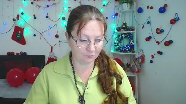 VanessaHotts online show from December 22, 2025, 6:02 am