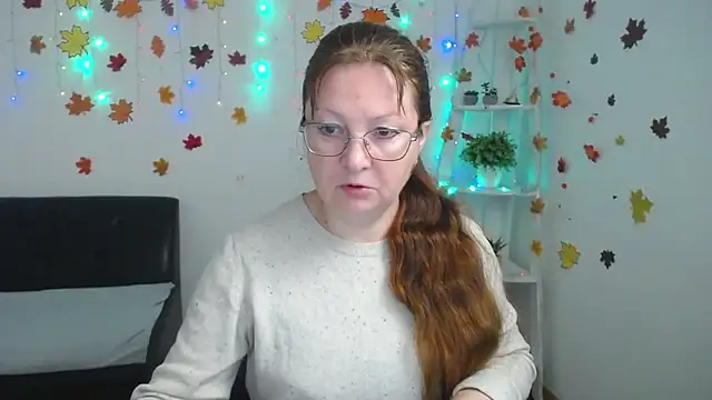 VanessaHotts online show from November 29, 2025, 6:02 am