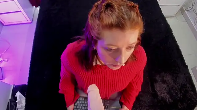 Snapshot of JulietaAlves chatting on October 27, 2025, 11:11 am JulietaAlves online show from October 27, 2025, 11:11 am