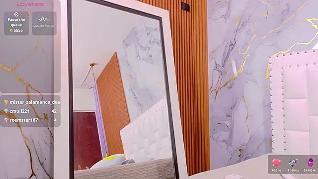 Snapshot of naughty_ebonyy chatting on November 21, 2025, 3:05 am naughty ebonyy online show from November 21, 2025, 3:05 am