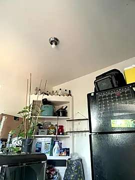 Snapshot of mandjpuff2 chatting on October 20, 2025, 11:16 pm mandjpuff2 online show from October 20, 2025, 11:16 pm