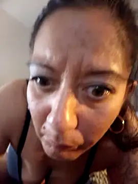 AnyaBest online show from January 2, 2025, 2:13 pm