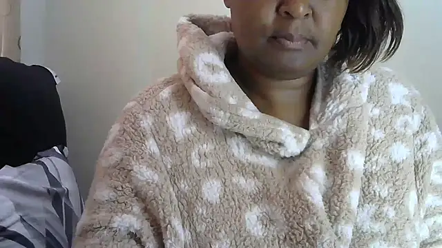 Snapshot of AddictiveAssCurves chatting on October 23, 2025, 7:40 am AddictiveAssCurves online show from October 23, 2025, 7:40 am