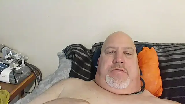 Bigbear0563 online show from March 1, 2025, 10:10 pm