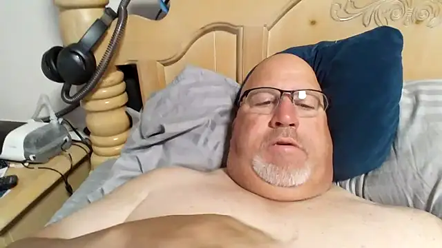 Snapshot of Bigbear0563 chatting on June 30, 2026, 2:50 pm Bigbear0563 online show from June 30, 2026, 2:50 pm