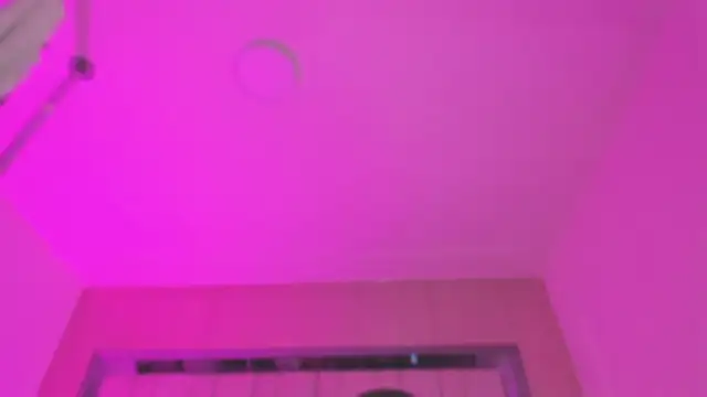 Snapshot of Emmily_Savage chatting on October 24, 2025, 12:04 pm Emmily Savage online show from October 24, 2025, 12:04 pm