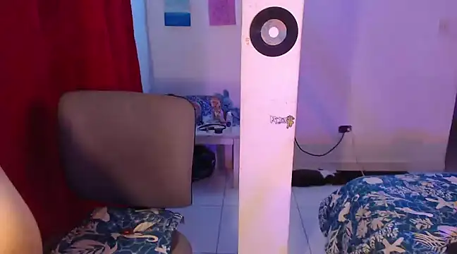 Snapshot of Margarita999 chatting on December 5, 2024, 11:23 pm Margarita999 online show from December 5, 2024, 11:23 pm