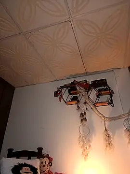 Snapshot of Piafisher1 chatting on September 28, 2025, 11:17 am Piafisher1 online show from September 28, 2025, 11:17 am