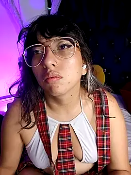 Snapshot of Piafisher1 chatting on March 15, 2025, 1:07 pm Piafisher1 online show from March 15, 2025, 1:07 pm