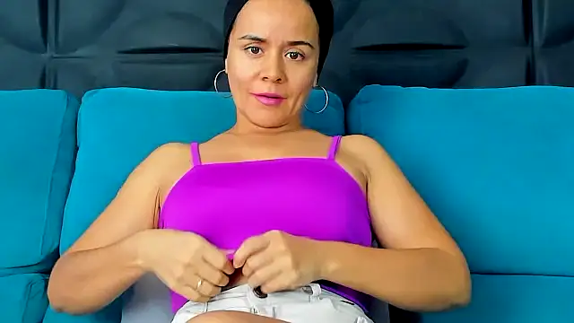 Sami Hotie1 online show from February 6, 2026, 9:00 pm