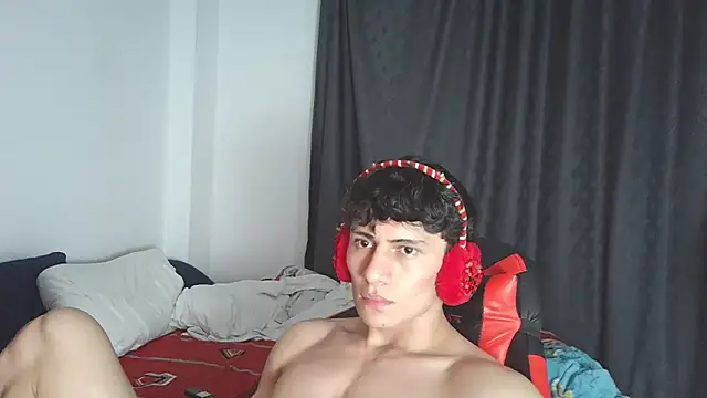 aresholland online show from April 19, 2026, 4:46 am