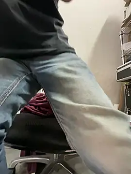 Snapshot of wSilEliaXm chatting on March 10, 2026, 3:54 am wSilEliaXm online show from March 10, 2026, 3:54 am