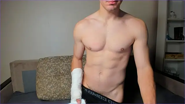 Snapshot of sam_huston chatting on October 9, 2025, 11:16 pm sam huston online show from October 9, 2025, 11:16 pm