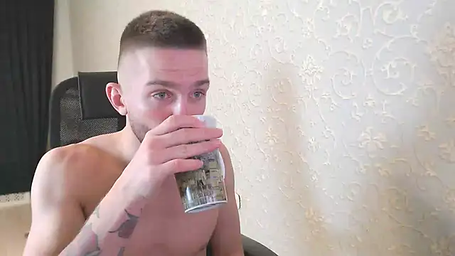 Snapshot of Marselle_Laker chatting on January 10, 2025, 5:26 am Marselle Laker online show from January 10, 2025, 5:26 am