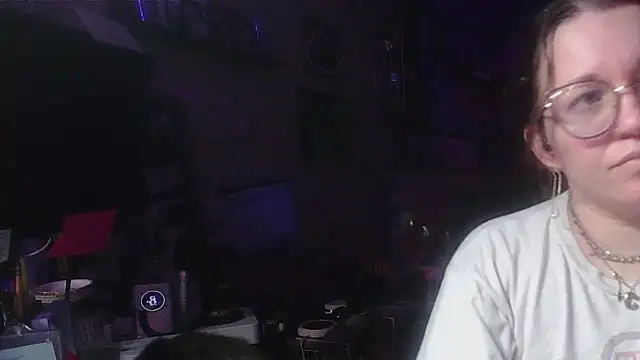 Snapshot of spunlikecottoncandy chatting on October 27, 2025, 3:18 am spunlikecottoncandy online show from October 27, 2025, 3:18 am