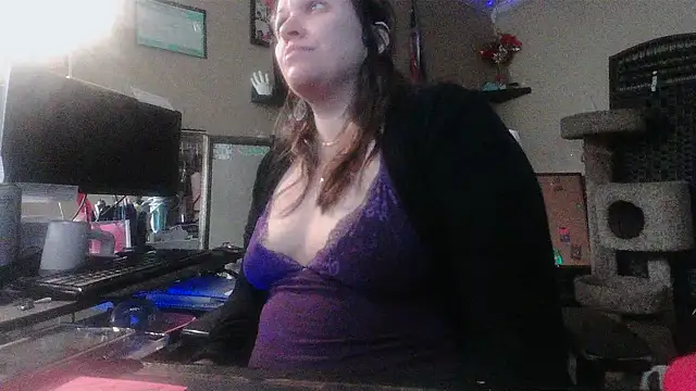 spunlikecottoncandy online show from January 7, 2026, 7:35 am