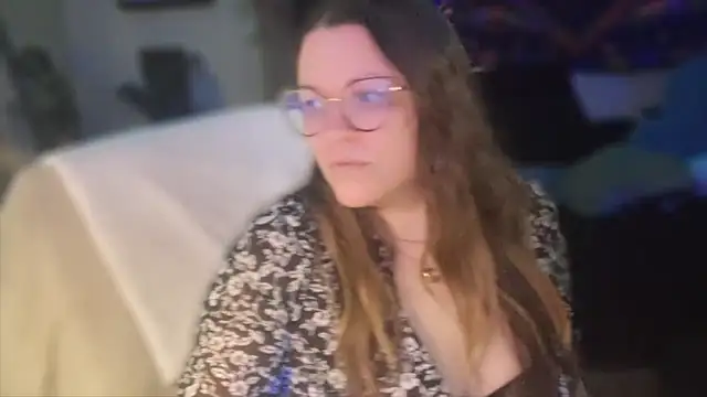 Snapshot of spunlikecottoncandy chatting on September 11, 2025, 8:53 pm spunlikecottoncandy online show from September 11, 2025, 8:53 pm