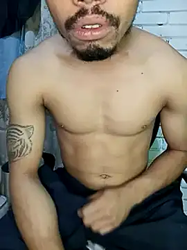 Snapshot of danidiazto2023 chatting on January 27, 2025, 9:55 pm danidiazto2023 online show from January 27, 2025, 9:55 pm