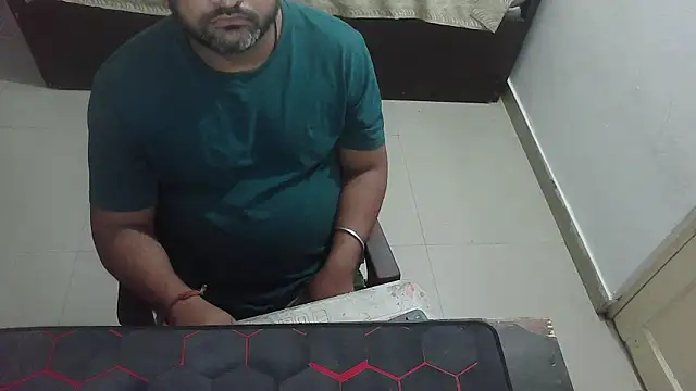 rentarob online show from April 11, 2026, 1:15 pm