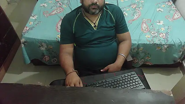 Snapshot of rentarob chatting on April 25, 2026, 10:29 am rentarob online show from April 25, 2026, 10:29 am