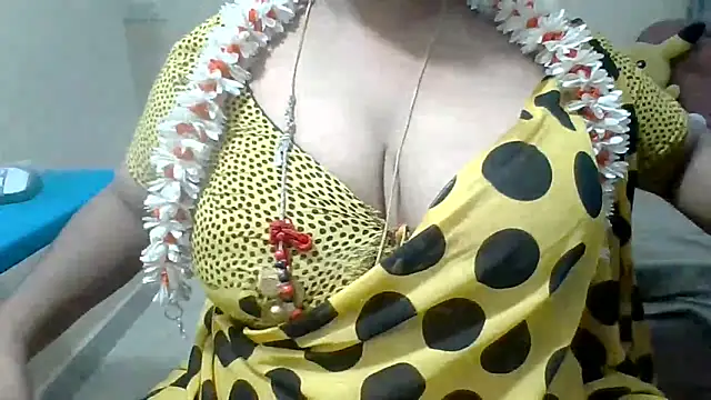 archanatelugu9 online show from April 19, 2026, 2:23 am