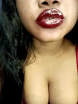 Hotlisa online show from February 23, 2025, 6:38 am