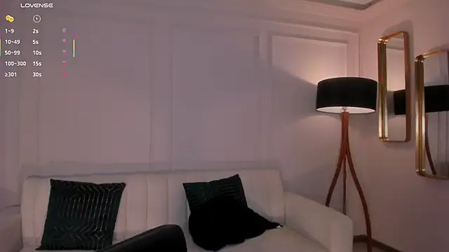 Snapshot of DannaCruz chatting on March 1, 2025, 12:39 am DannaCruz online show from March 1, 2025, 12:39 am