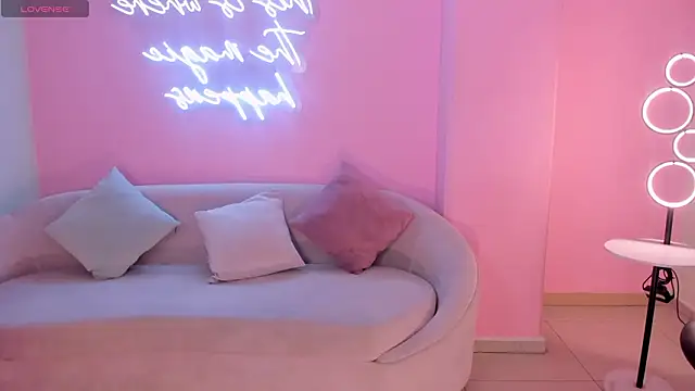 BiancaPierce online show from March 3, 2026, 12:01 pm