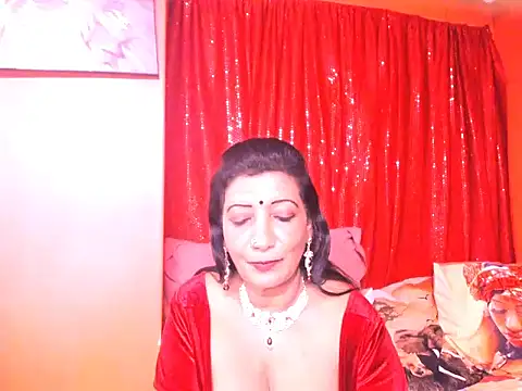 indiansarika65 online show from April 18, 2026, 7:18 pm
