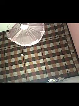 Snapshot of Naughty_soulz chatting on October 21, 2025, 4:23 am Naughty soulz online show from October 21, 2025, 4:23 am