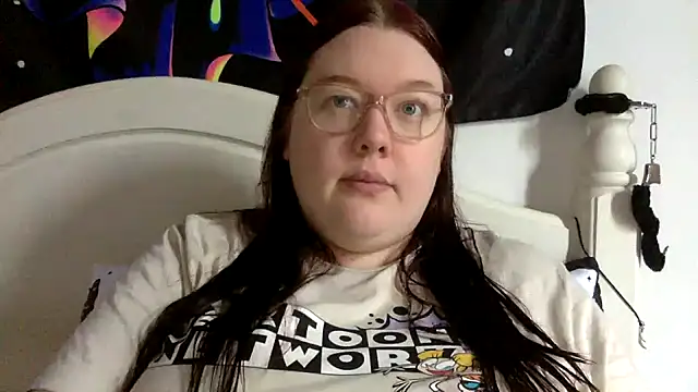 Snapshot of Sexycurvyemilyy chatting on September 14, 2025, 12:49 pm Sexycurvyemilyy online show from September 14, 2025, 12:49 pm