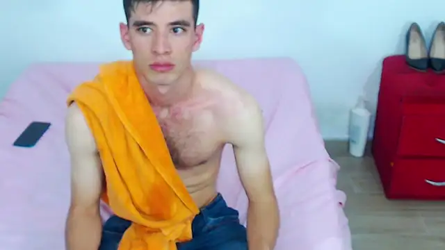 Snapshot of DEIBY_BABY chatting on February 22, 2025, 3:45 am DEIBY BABY online show from February 22, 2025, 3:45 am